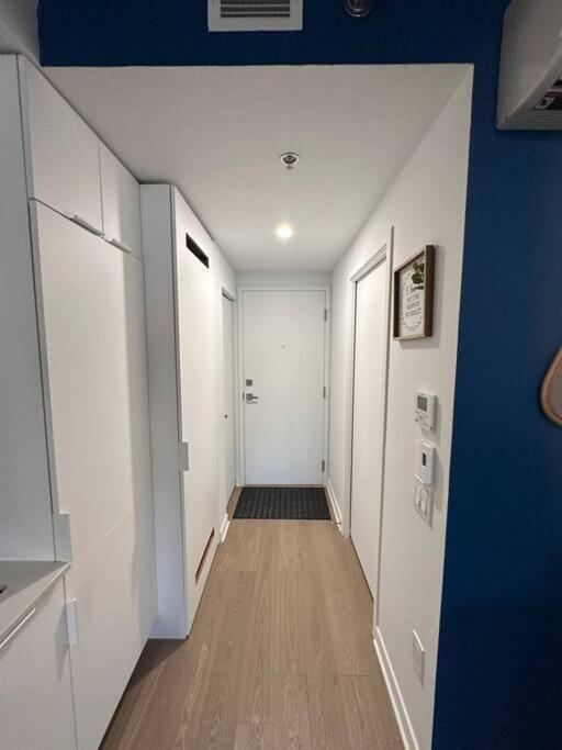 Bel Appartement Au Centre-Ville مونتريال المظهر الخارجي الصورة